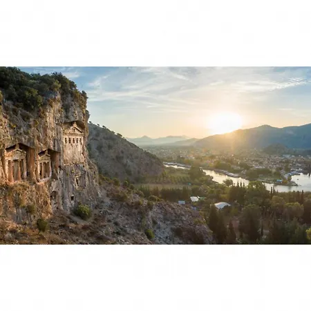 Toprak Villa