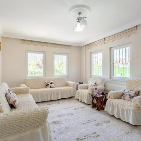Toprak Villa *